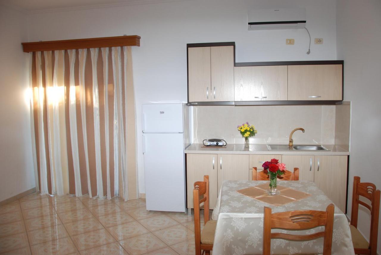 Villa Blue Ksamil Esterno foto